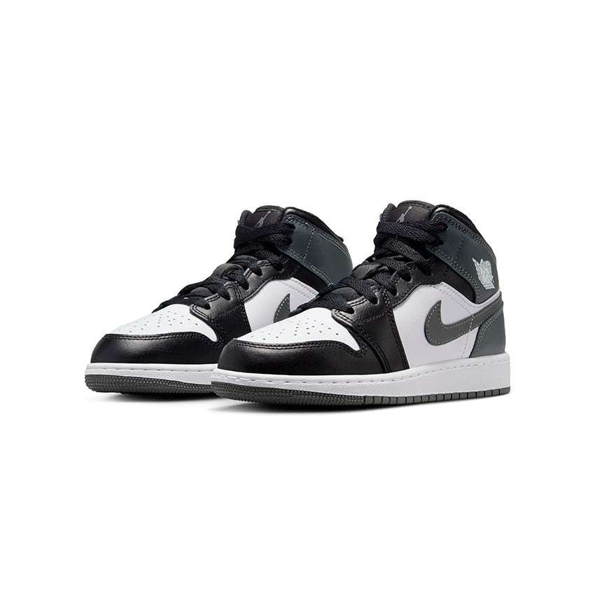 AIR JORDAN 1 MID BG NIÑOS DQ8423-001
