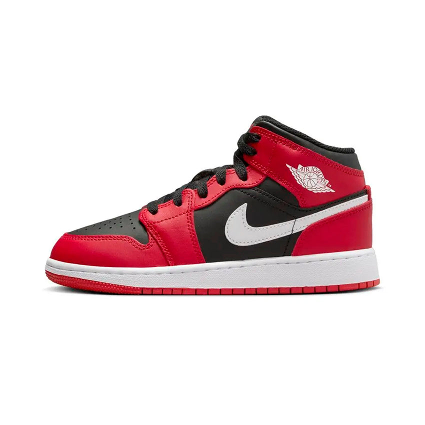 AIR JORDAN 1 MID BG NIÑOS DQ8423-061