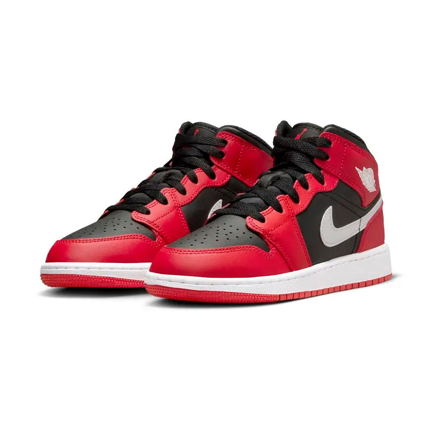 AIR JORDAN 1 MID BG NIÑOS DQ8423-061