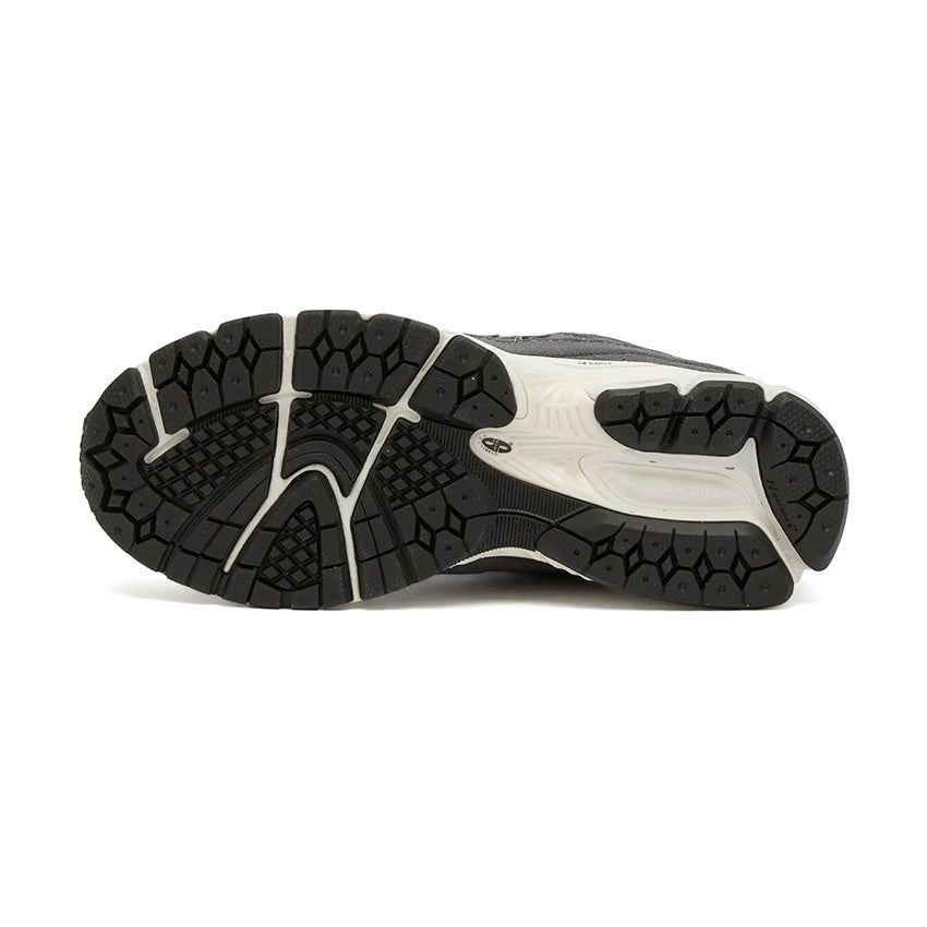 NEW BALANCE CALZADO 2002 HOMBRE M2002RFB-D