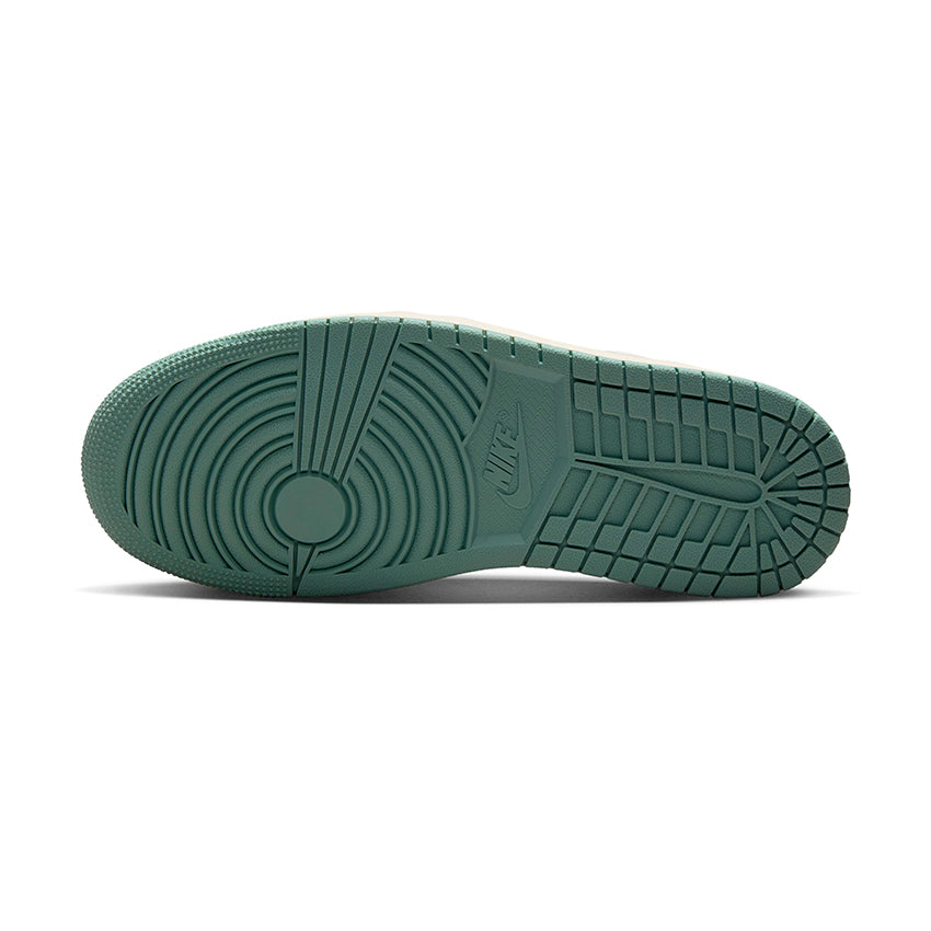 WMNS AIR JORDAN 1 LOW MUJER DC0774-138