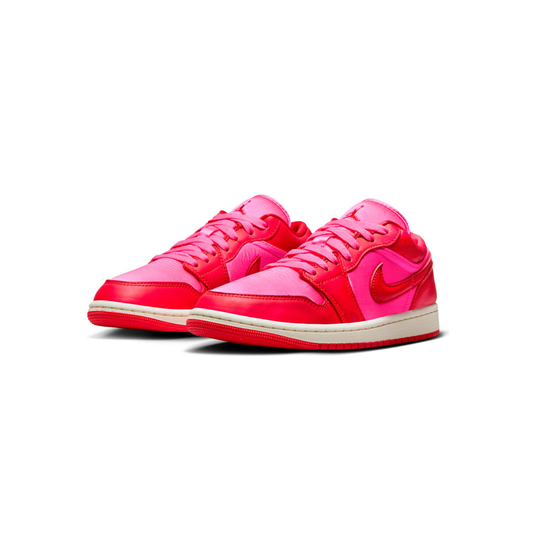 WMNS AIR JORDAN 1 LOW SE MUJER FB9893-600