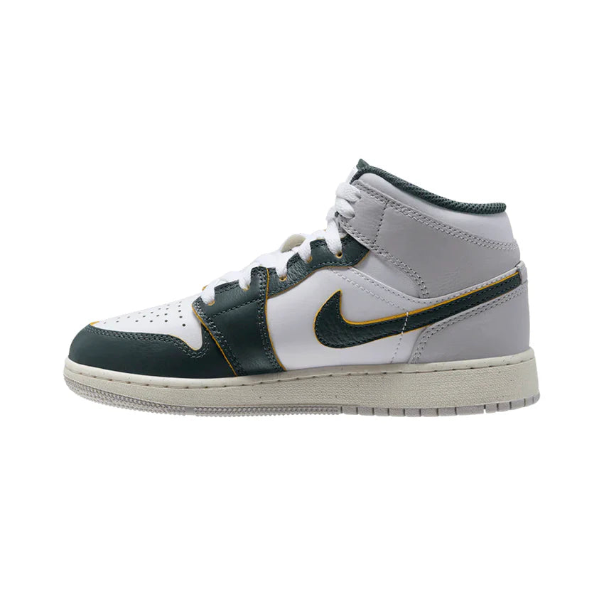 AIR JORDAN 1 MID SE BG NIÑOS FQ8088-103