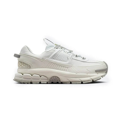 W NIKE ZOOM VOMERO ROAM MUJER HV6410-100